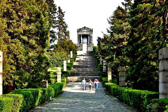 Avala Mountain Private Tour - Avala Tower: quick time, big payoff