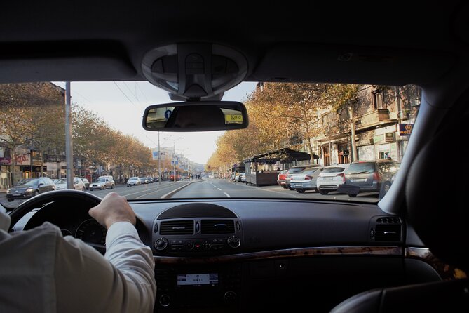 Belgrade Airport to City Center Transfers - City Center Drop-Off: The 4 km Radius Rule