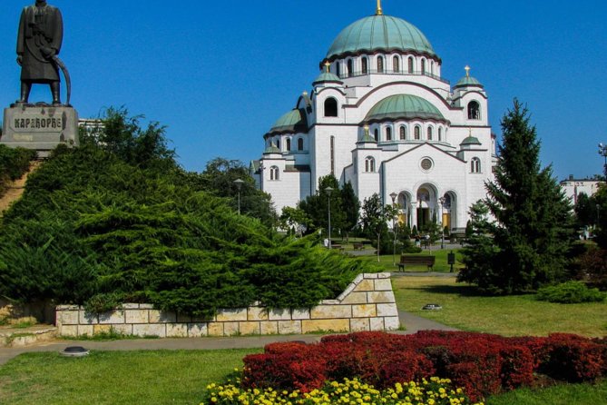 Belgrade Big Tour: Top Attractions and Belgrade Neighborhoods - Pobednik, gates, and the Sava promenade before the city modernizes