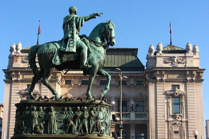 Belgrade Private Layover Tour With Return Airport Transfers - From Nikola Tesla Airport to New Belgrade and the Genex Towers