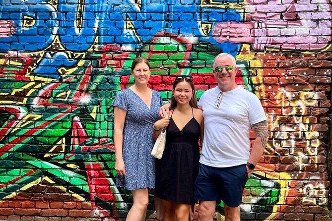 Culinary Tour - get to know the Serbian food. Come hungry! - Stop 3: Cetinjska street art and the going-out vibe, a free 20 minutes