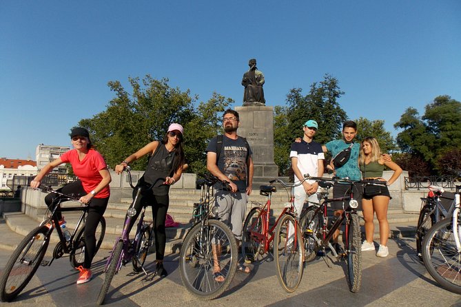 Cycling the parks, ride through the ages - Kolarac and Studentski Park, Where Important Buildings Gather