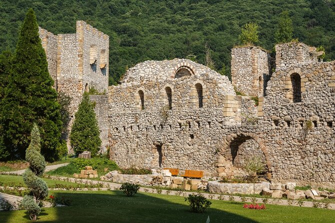 Day Trip from Belgrade: Gems of Eastern Serbia - Key highlights that make this day trip work
