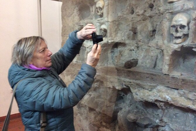 Nis Sightseeing Tour - Bubanj Hill memorials at the Red Cross Camp: handle with care