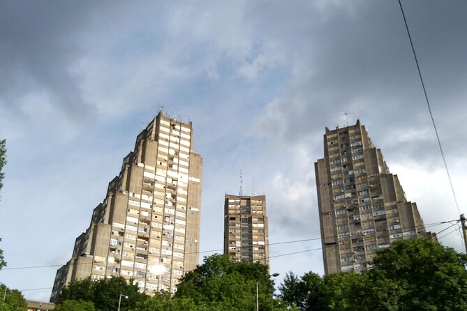 Private 4 Hours Space Architecture Tour in Belgrade - Belgrade Western Gate, Genex Tower: Brutalism Going Vertical
