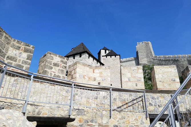 Private day-trip to Golubac Fortress - Silver Lake (Srebrno Jezero): the break that makes the day feel lighter