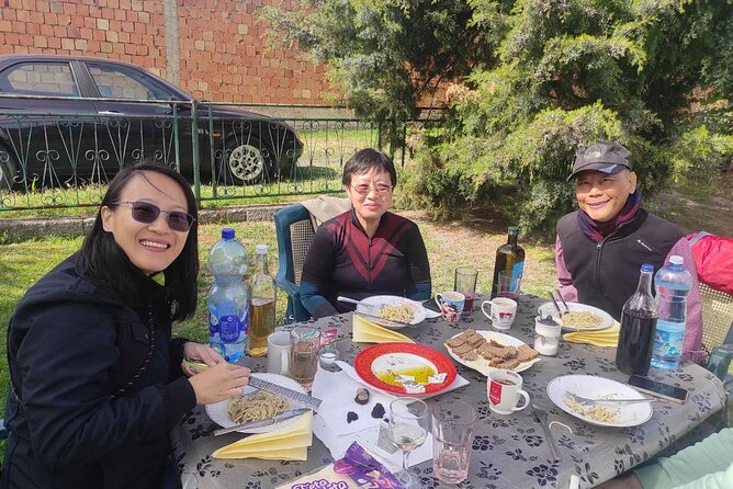 Private Guided Truffle Hunting Tour in Serbia with Lunch - White vs black truffles, and why season matters