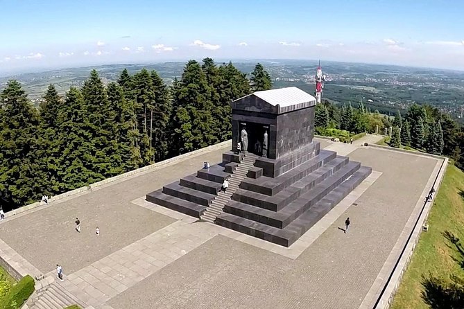 Private tour to Avala - Avala Tower viewpoint: what you see and what to budget