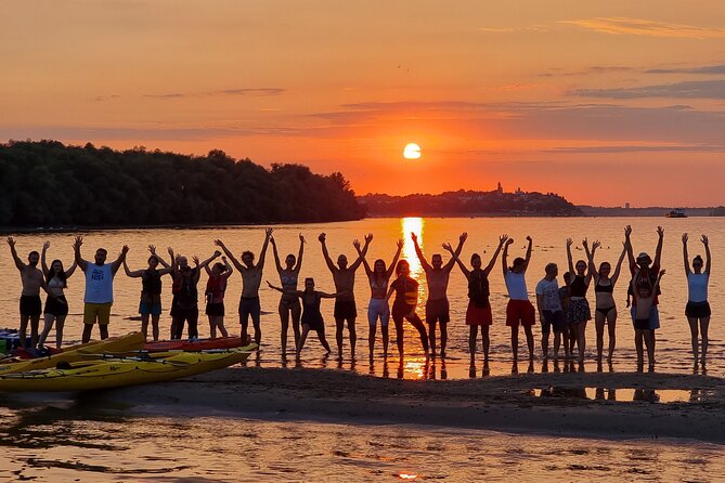 Sunset Kayak Adventure in Belgrade - Meeting at Ušće 7 and How the 1.5-Hour Flow Fits Your Day